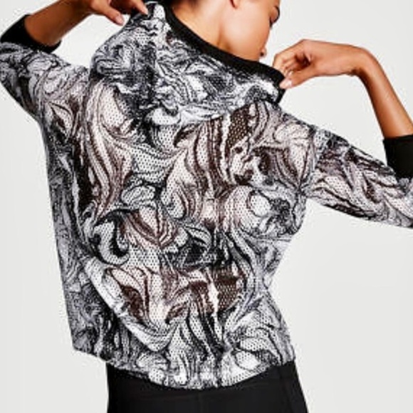 NWT Victoria's Secret Sport Pullover, XS - Picture 3 of 7